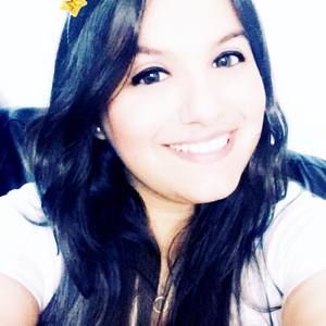 Meet your Posher, Alessandra